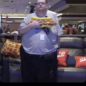 Meet your Posher, Noah